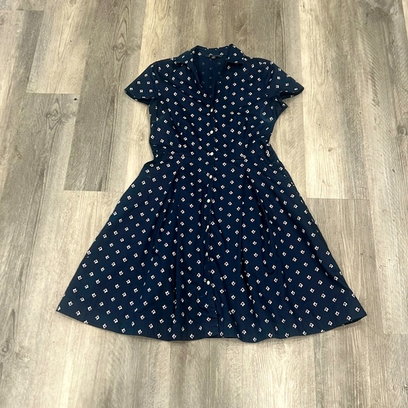 Brooks Brothers Dresses & Skirts - Brooks Brothers vintage button-up dress, EUC